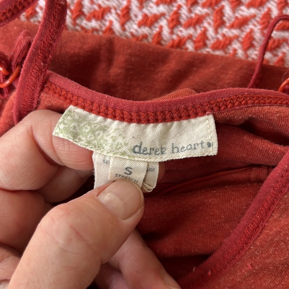 Lot of 4 spaghetti strap camisoles 🌺 - Picture 4 of 8